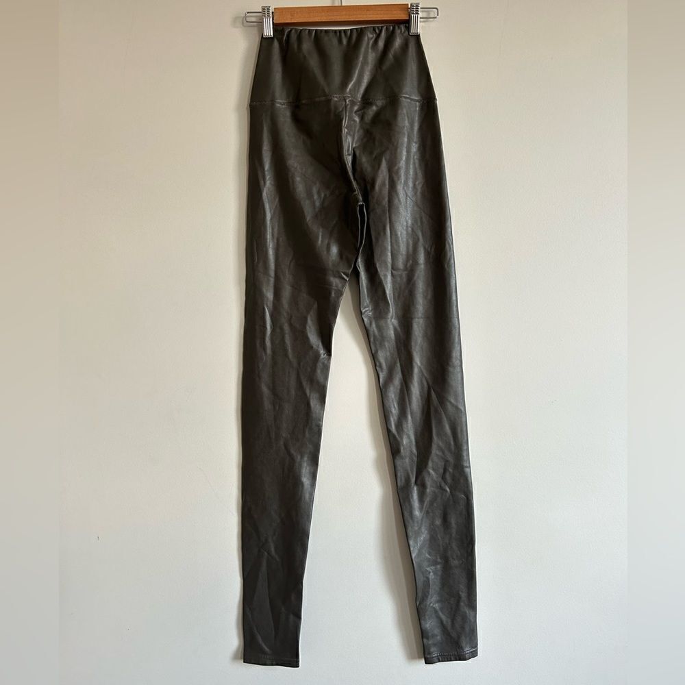 Aritzia Wilfred Free Daria High Rise Leggings - Picture 7 of 10